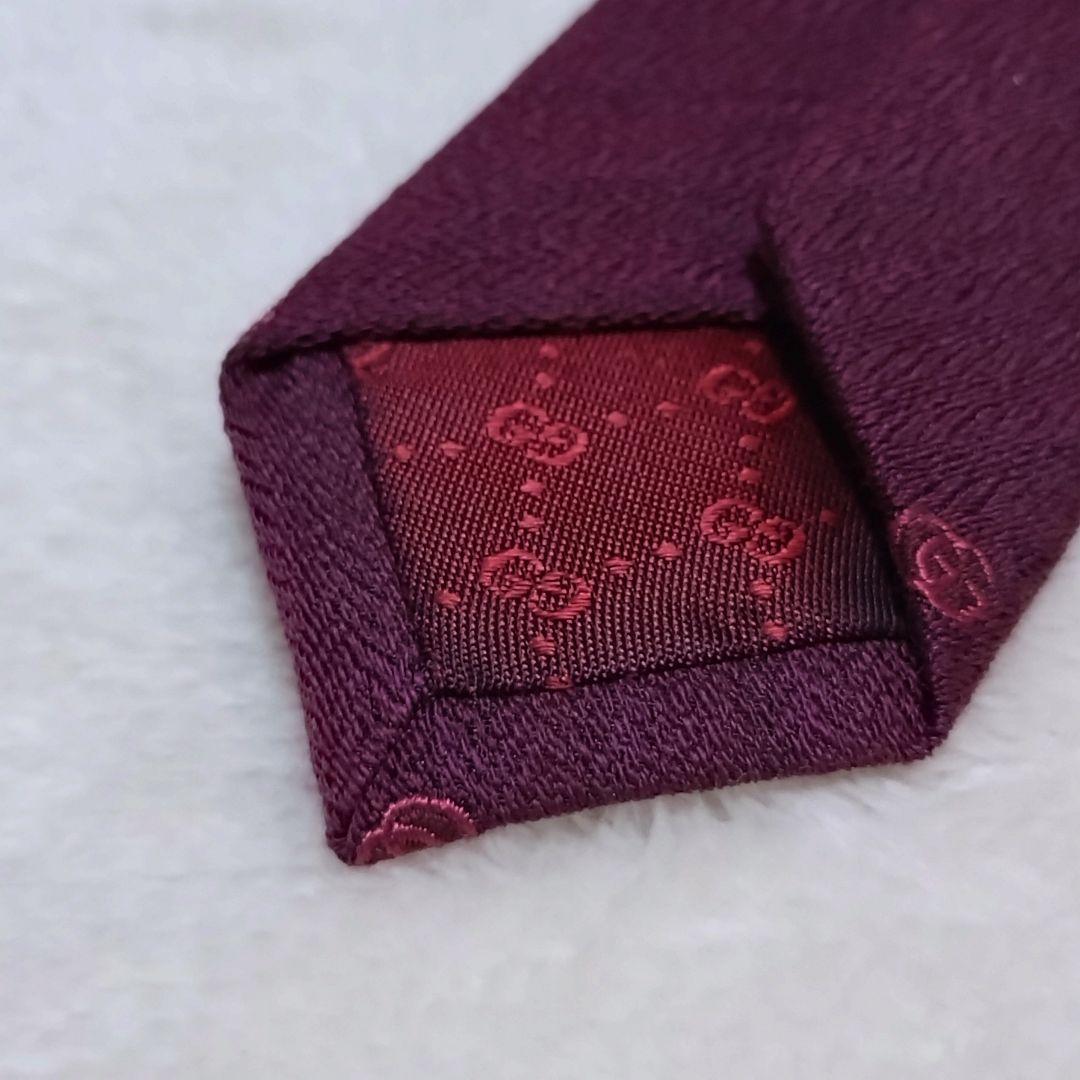 極美品■GUCCI　グッチ　ネクタイ　ワインレッド系　GG柄