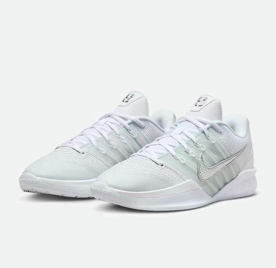 NIKE サブリナ3 28cm 新品未使用