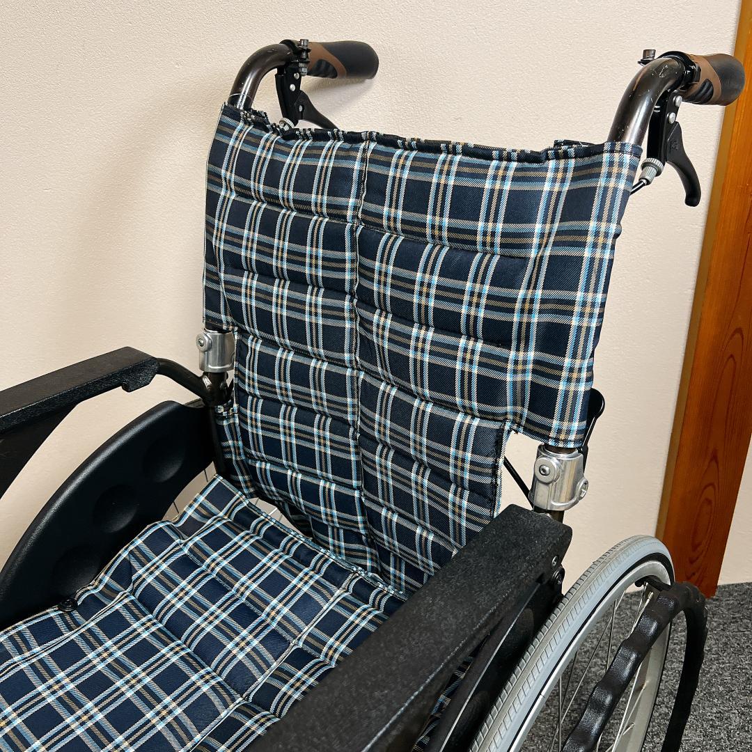 カワムラサイクル　自走用　ノーパンクタイヤ　次世代型車椅子　WAVITシリーズ