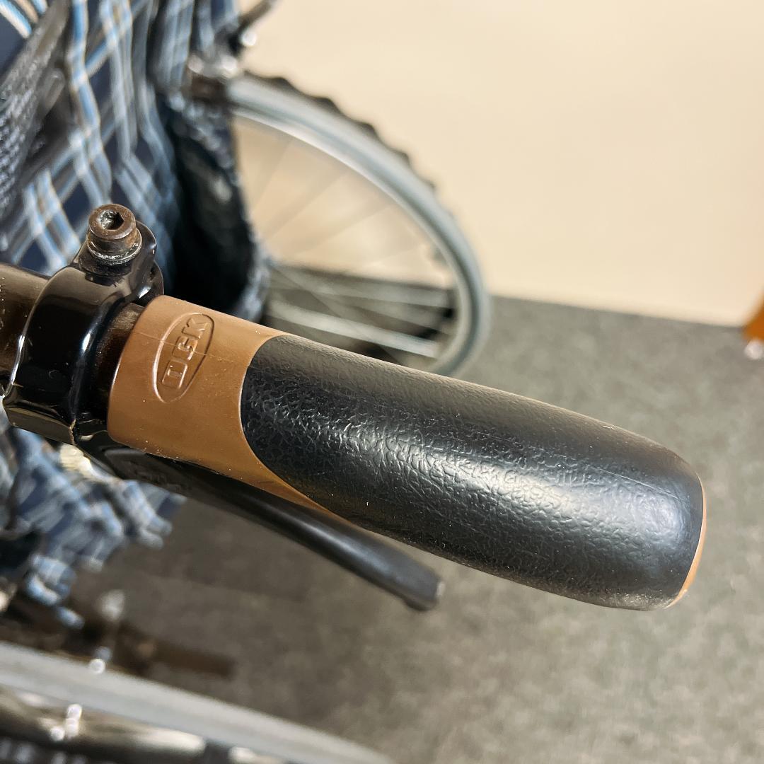カワムラサイクル　自走用　ノーパンクタイヤ　次世代型車椅子　WAVITシリーズ