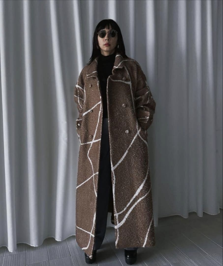 Ameri　LITTLE FLARE LINE ART LONG COAT