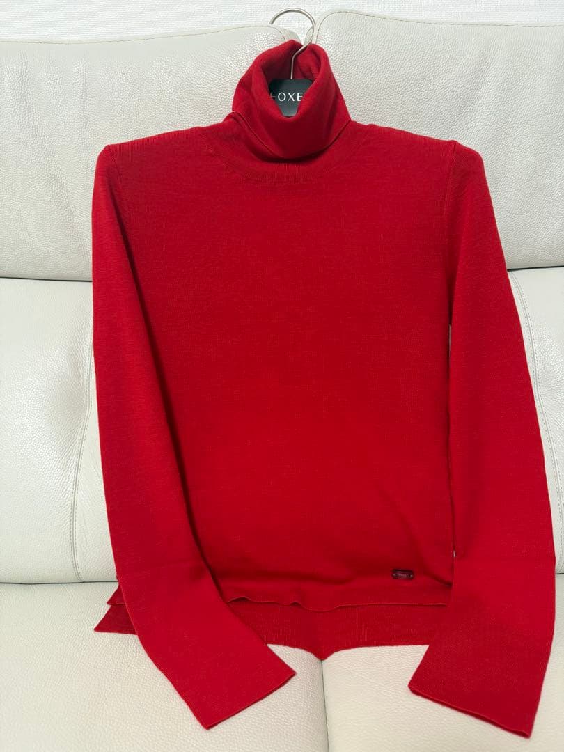 極美品foxeyタートルネックセーターsize40 レッド
