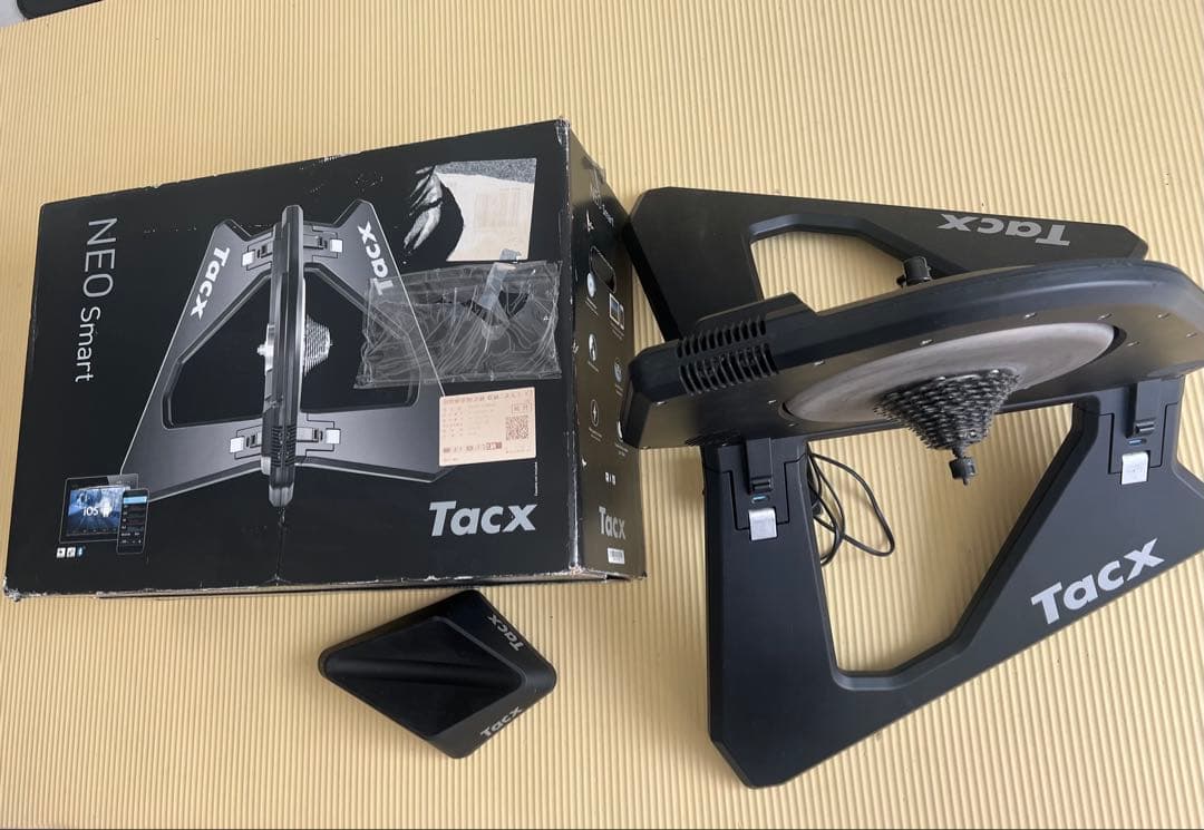 Tacx ネオスマート NEO SMART スマートトレーナー 付属品多数