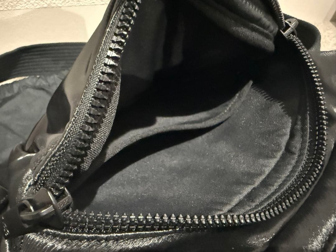 Y-3(ワイスリー) X BODY BAG クロスボディバッグ 23FW 使用浅