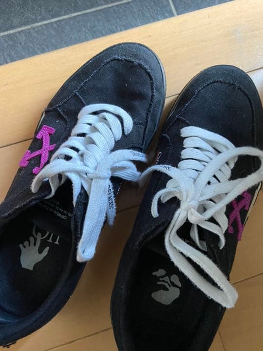 off-white/オフホワイト　スニーカー