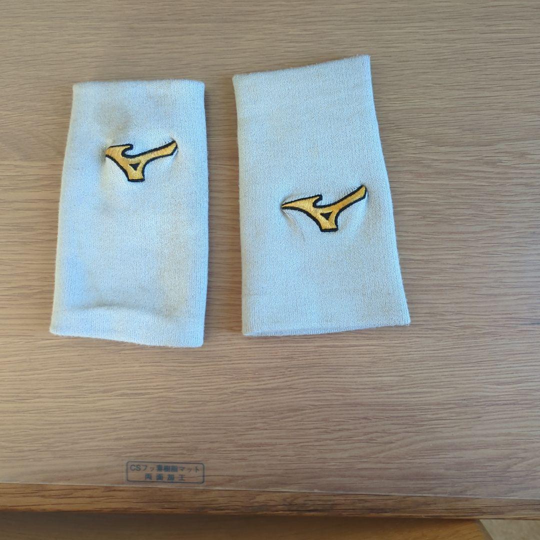 村上宗隆選手リストバンド 実使用 支給品