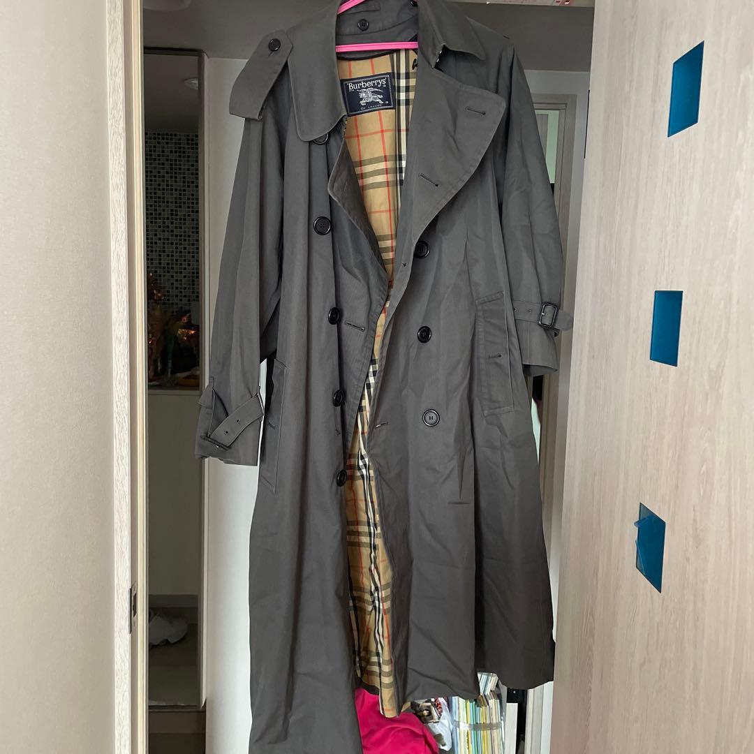 BURBERRY ナイロンコート　メンズ　グレー　ベルトなし