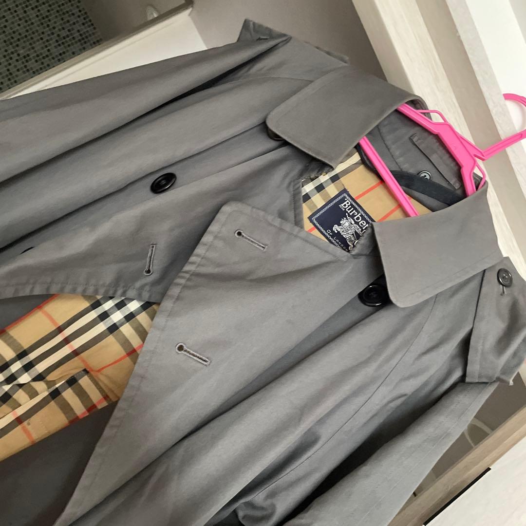 BURBERRY ナイロンコート　メンズ　グレー　ベルトなし