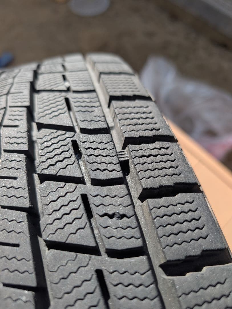 DUNLOP WINTER MAXX SJ8+ 225/60R17 スタッドレス