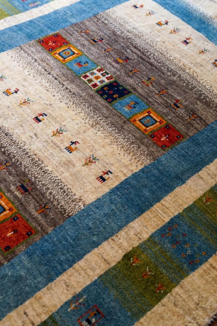 200×159cm　 ペルシャ 絨毯 手織りギャッベ アマレ族 ギャベ