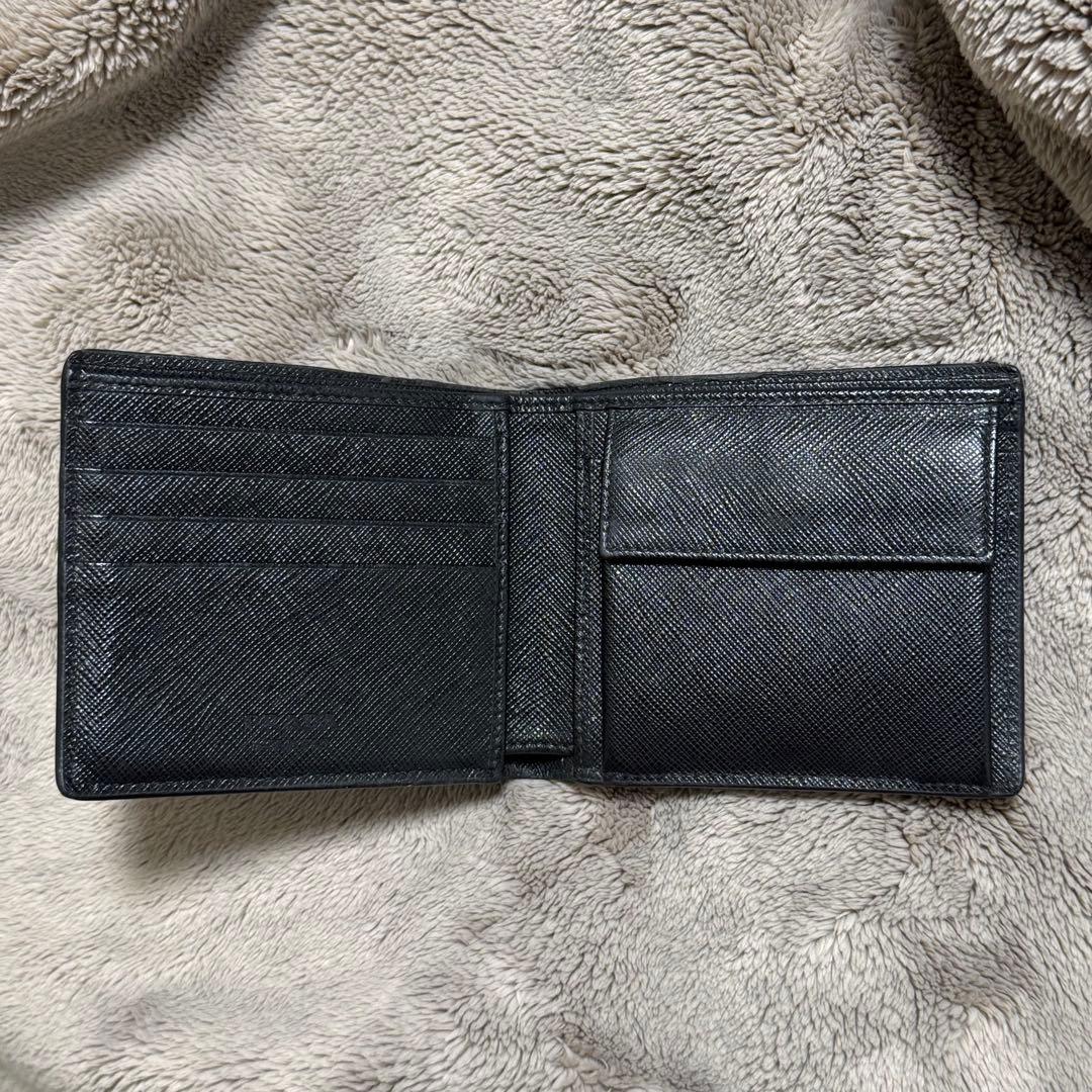 PRADA ブラック 二つ折り財布