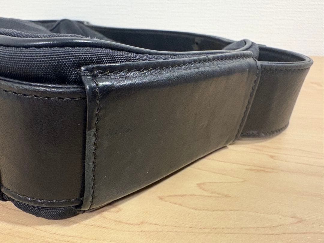 LOEWE ショルダー メッセンジャーバック
