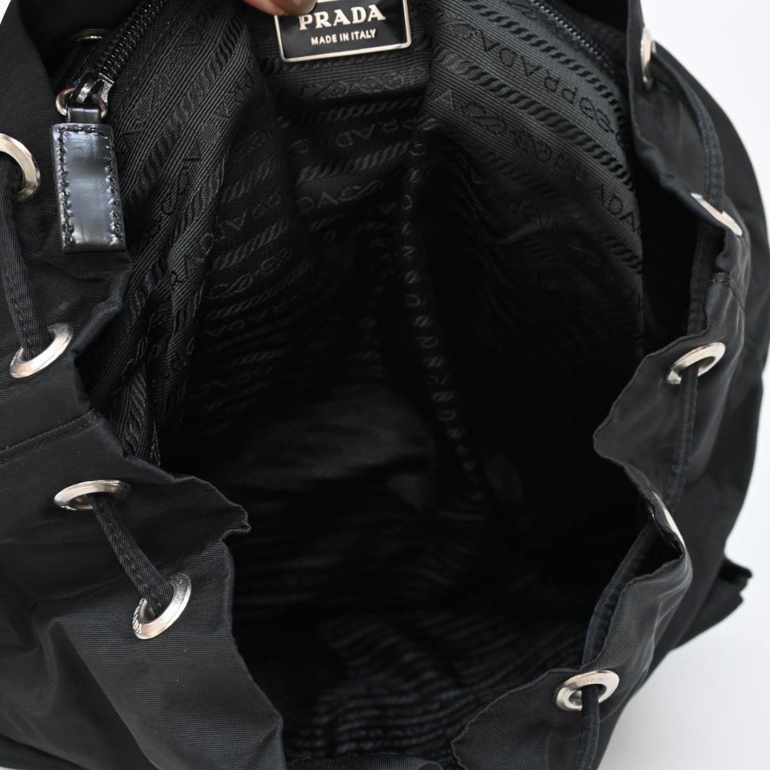 ■ 48192 PRADAプラダ ナイロンリュックサック 三角ロゴ プレート*