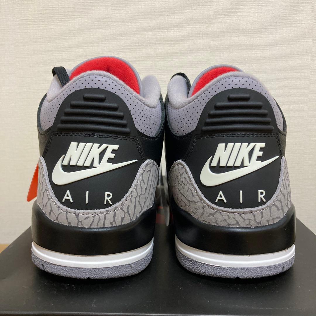 靴 Air Jordan 3 Retro Black Cement (2024)