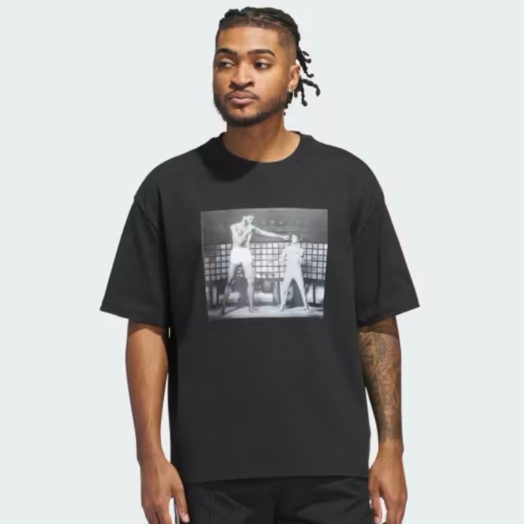 adidas カリーム スコアリングチャンプ グラフィック 半袖Tシャツ