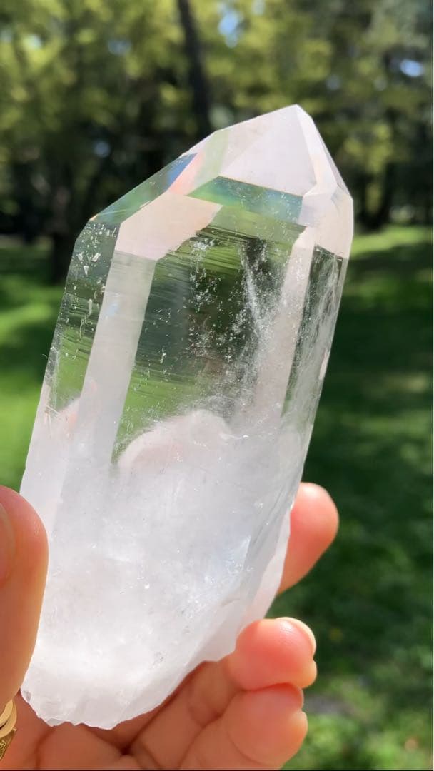 【高品質！】アーカンソー水晶 BIGポイント くっきり△