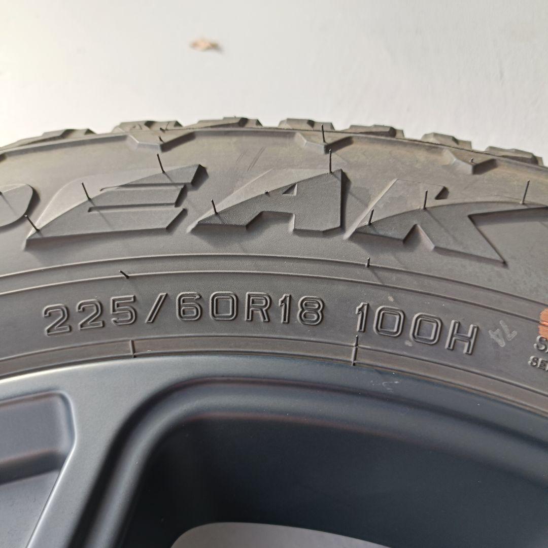 ②トヨタRAV4アドベンチャー純正タイヤ　4本FALKEN 225/60R18