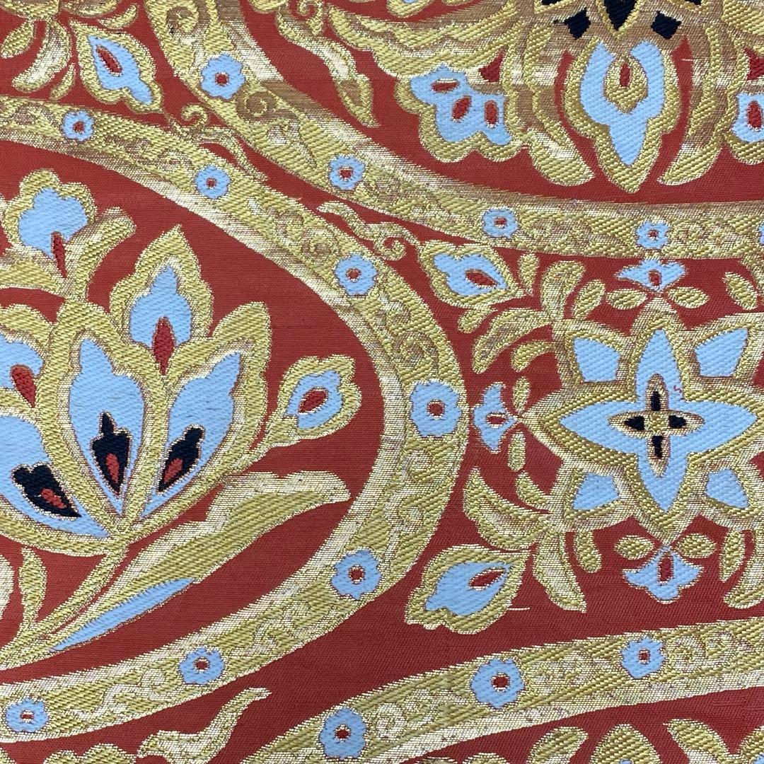 table runner 「金彩花華紋紋」帯リメイク　 アンティーク　正絹