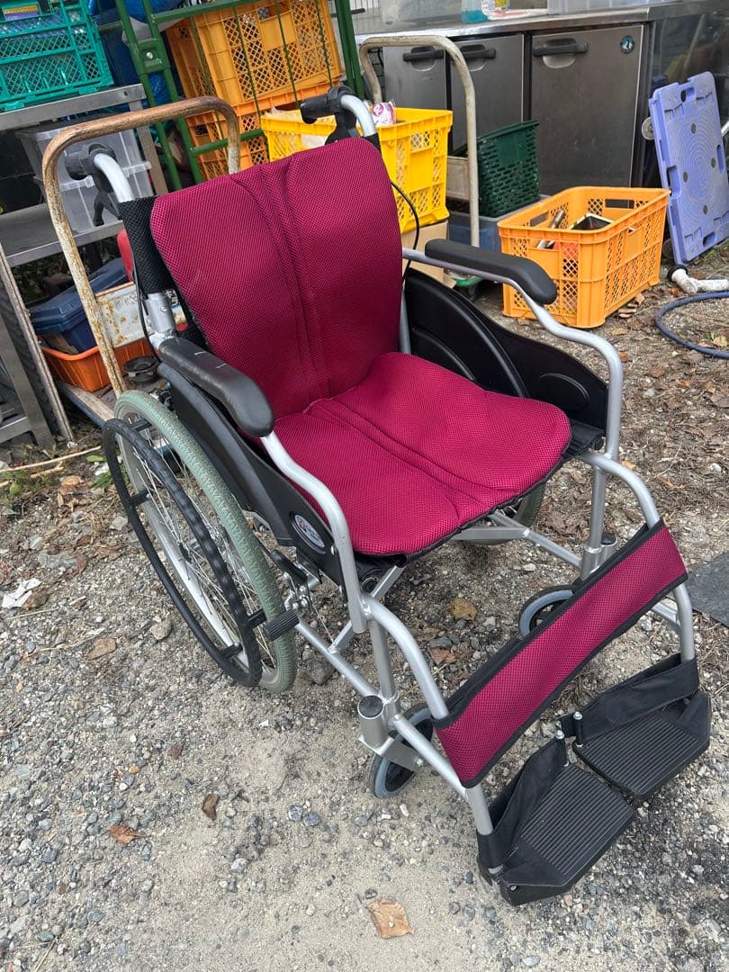 ま*ま様 ケアテックジャパン　車椅子 ハピネス CA-10SU