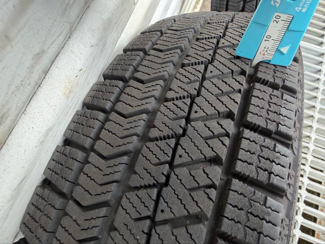 VRX2 冬タイヤ 145/80R13 4本セット中古