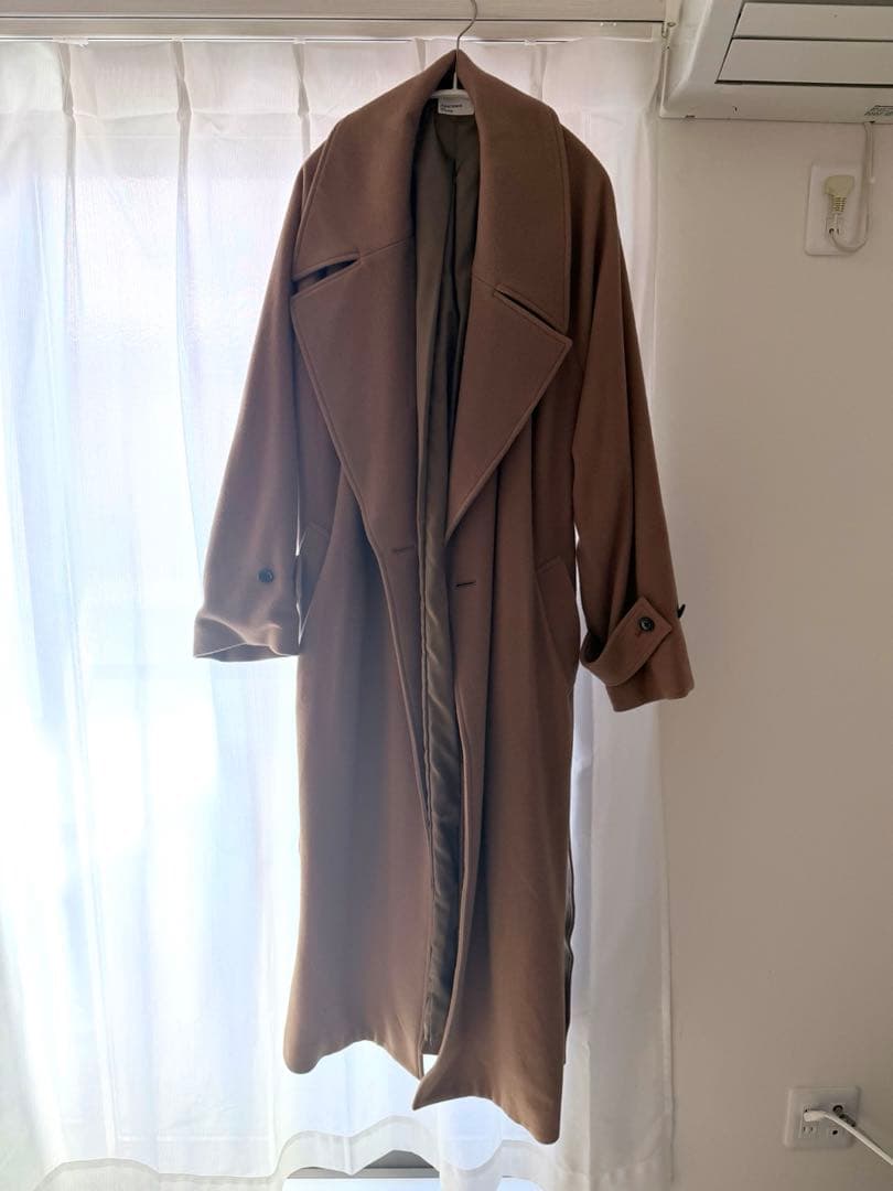 Apartment Three ダブルブレストオーバーサイズコート