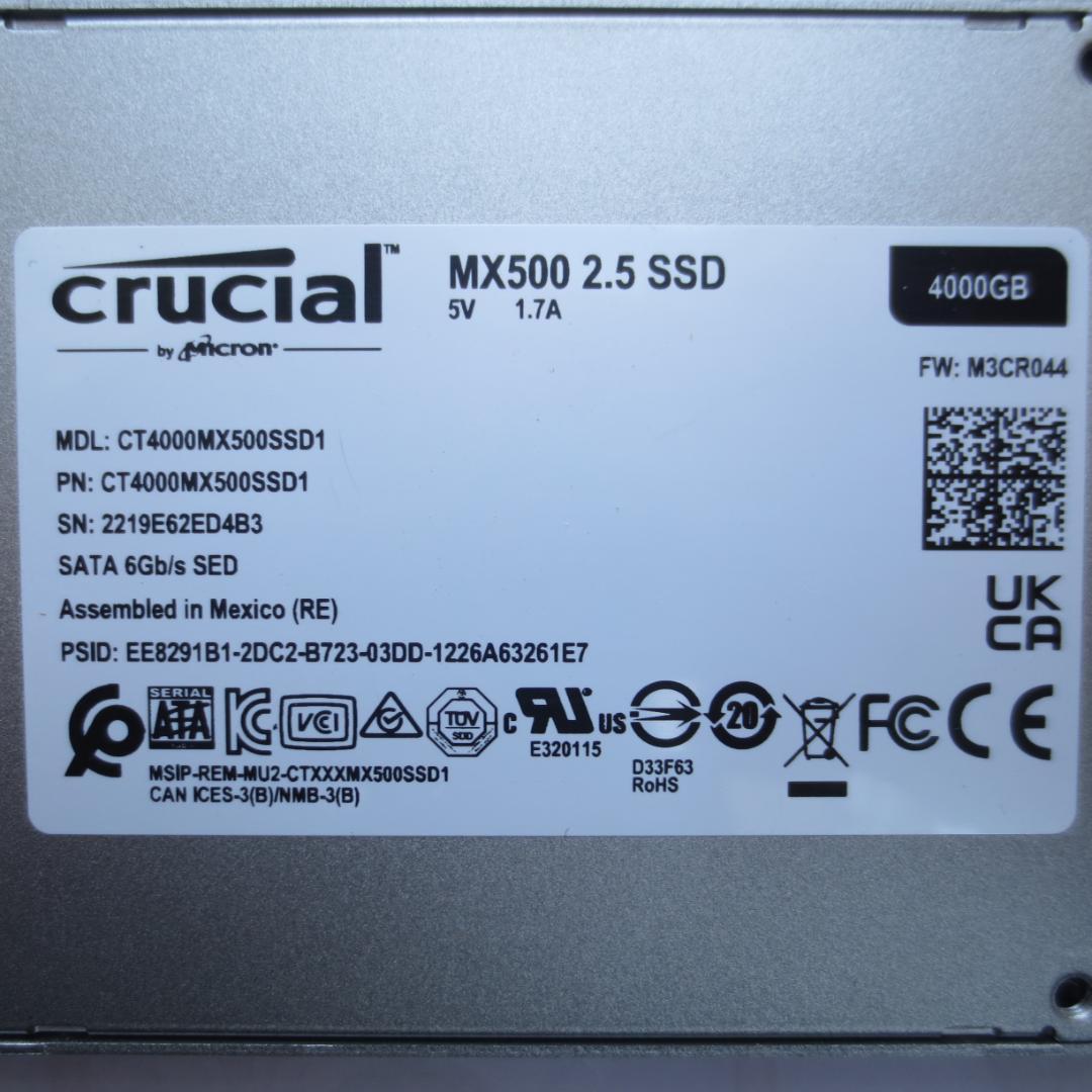 SATA 2.5\" SSD 4TB 中古品