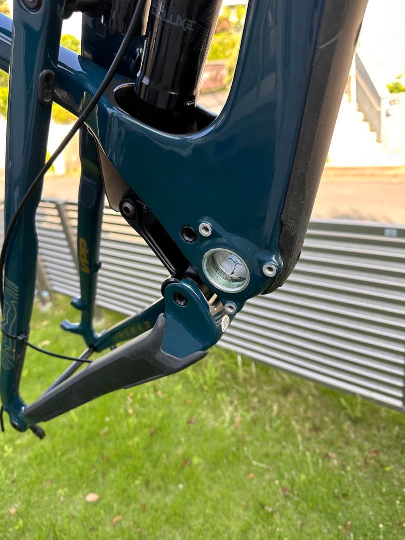 kaichi　SANTACRUZ NOMAD CC 2019カーボンフレー