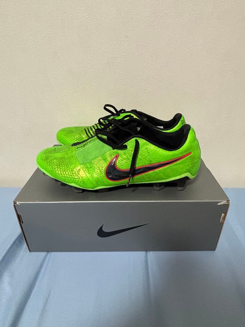【最終値下げ】Nike PHANTOM VENOM FG 27cm