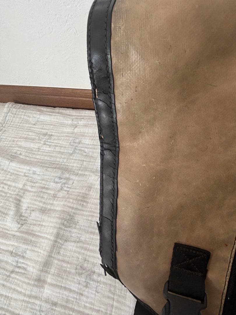 ノ*ブ様 FREITAG メッセンジャーバッグ ベージュ/青