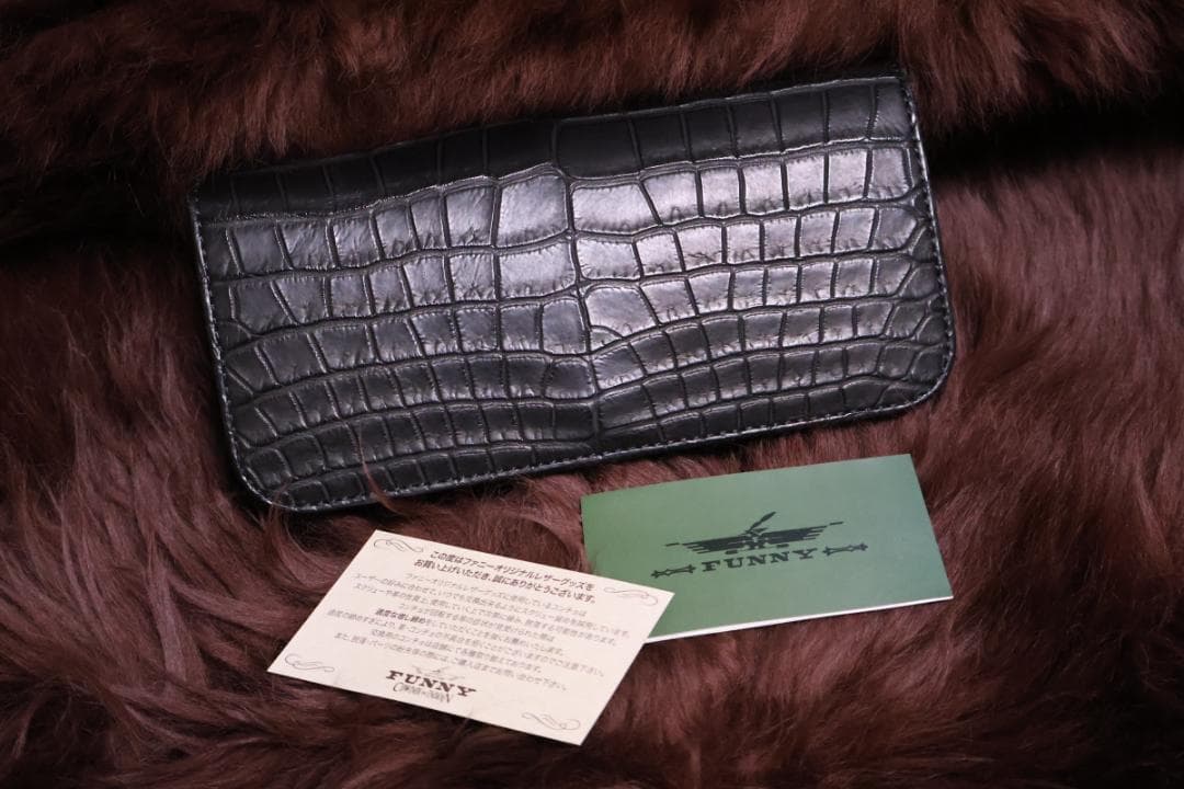 新品未使用 ファニー FUNNY トリフォード ポロサス 小銭入れ付き 長財布