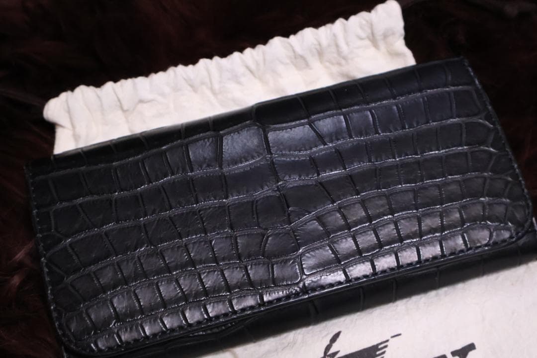 新品未使用 ファニー FUNNY トリフォード ポロサス 小銭入れ付き 長財布