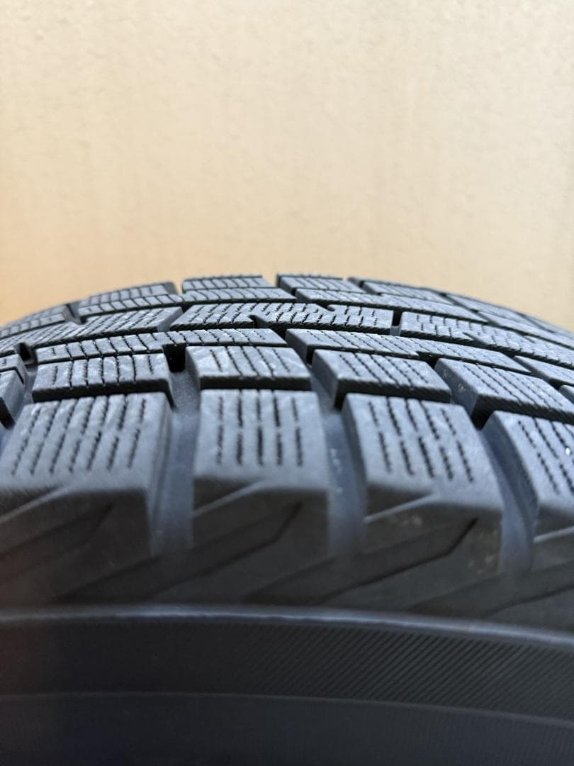 PRACTIVA ICE BP02 スタッドレスタイヤセット 15インチ