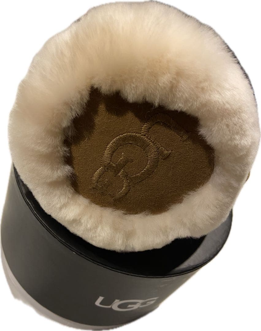 UGG アグ　シープスキンイヤーマフ