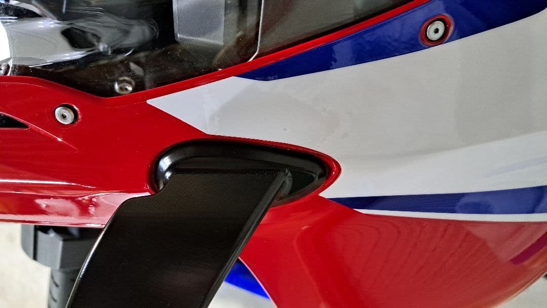新品未使用! CBR1000RR R リゾマ ステルスミラー