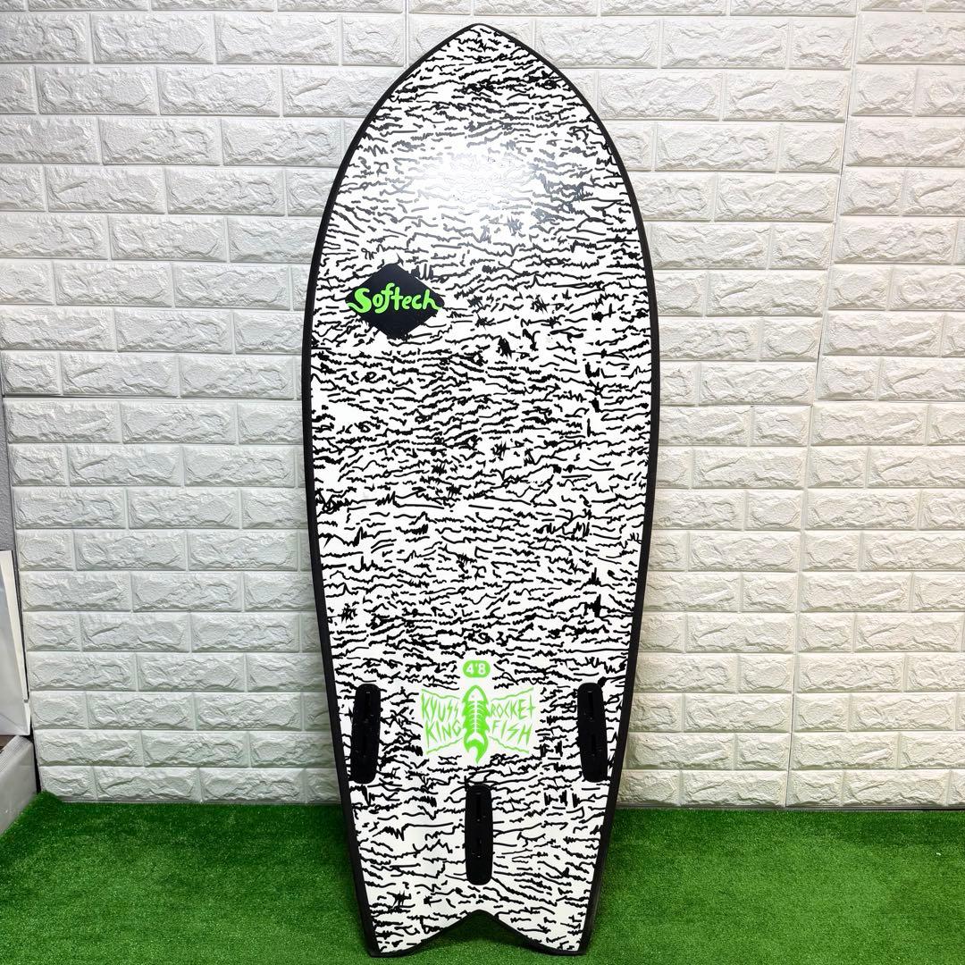 超美品　SOFTECH　ソフテック　4'8　サーフボード　FCS2 フィン無し