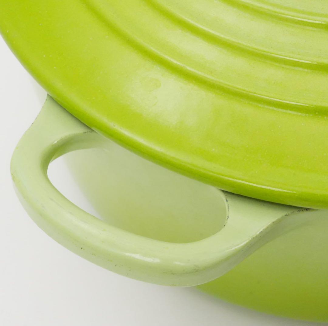 【美品】LE CREUSET　ココット ロンド フルーツグリーン　22cm