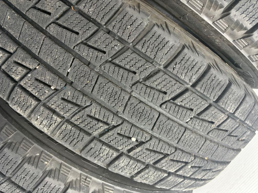 富山県☆ブリヂストン ブリザックREV01 215/60R16 7〜8部山