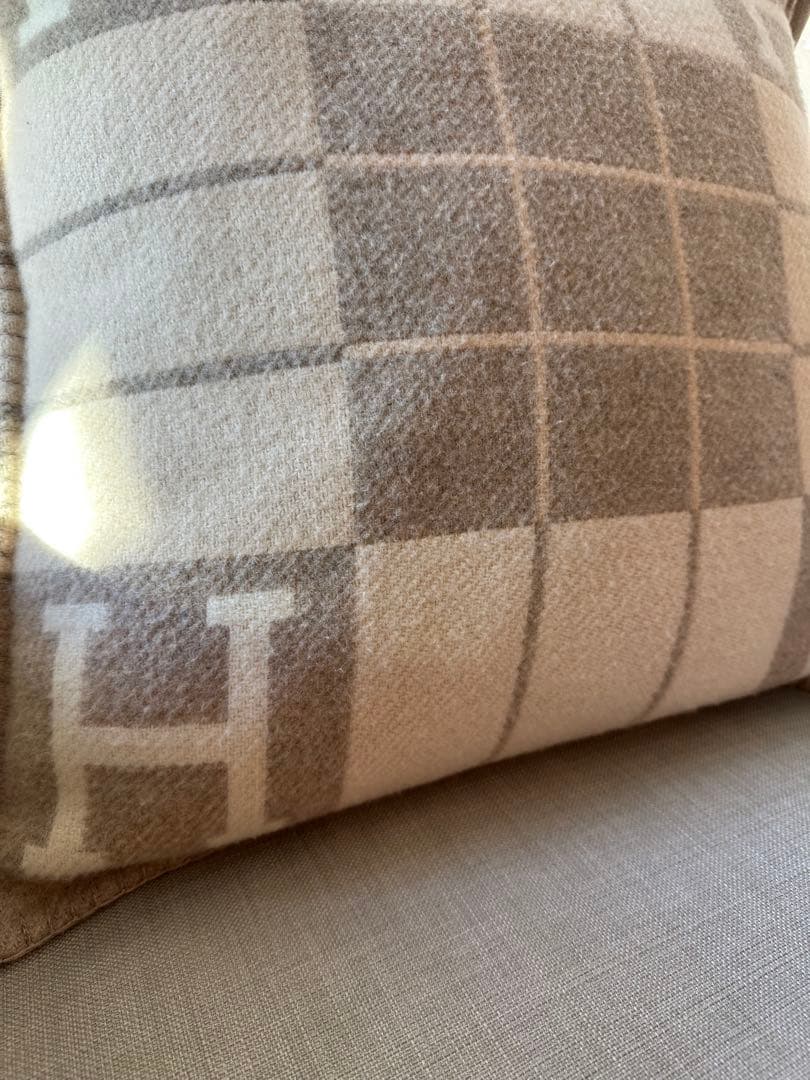 エルメス アヴァロンIII PM クッション HERMES