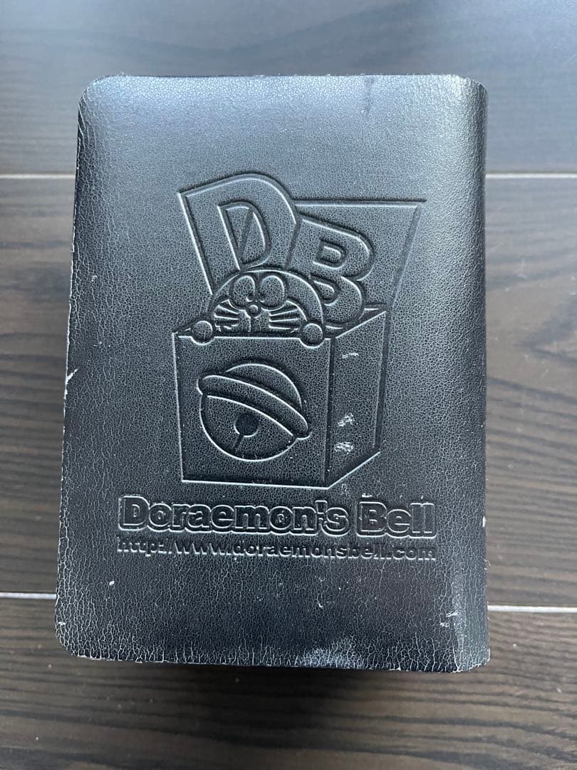 ドラえもん　スワロフスキークリスタル置物　希少物