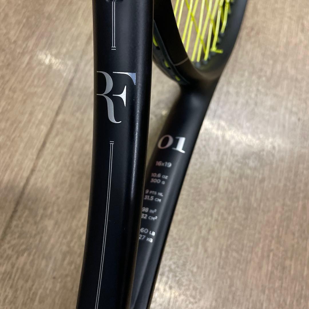 RF テニスラケット 01モデル 100平方インチ