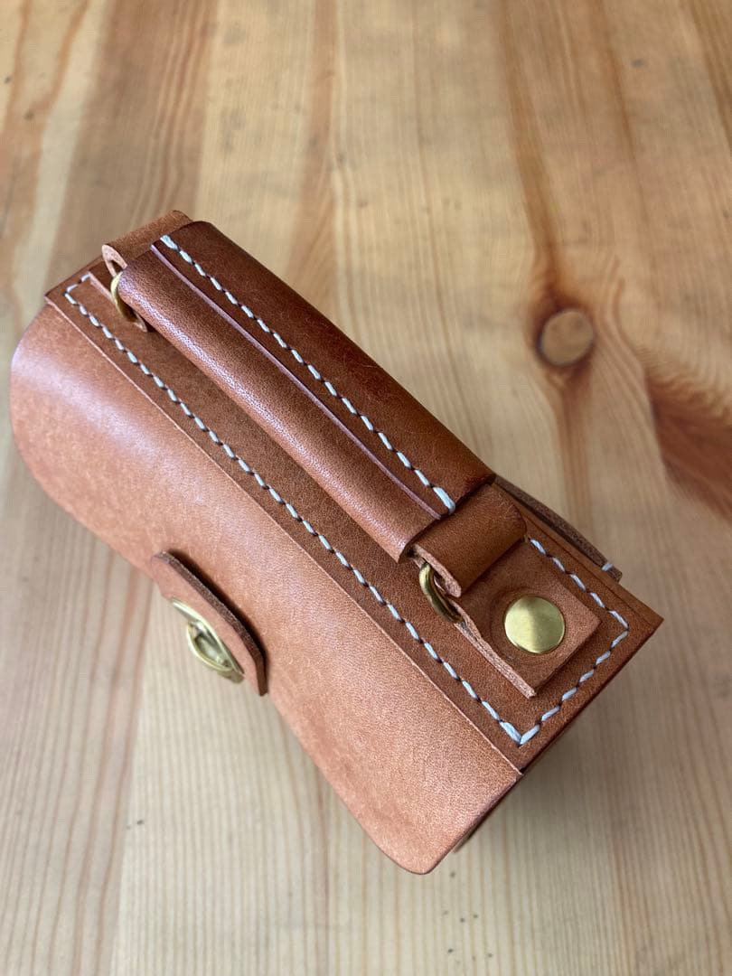 イタリアンレザーマルゴーブラウンミニバッグ レザークラフト ハンドメイド