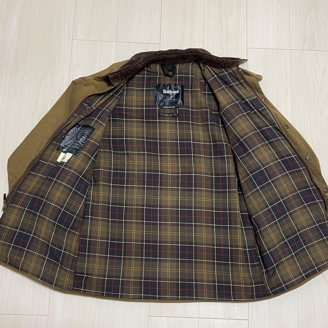 Barbour ミリタリージャケット ビューフォート