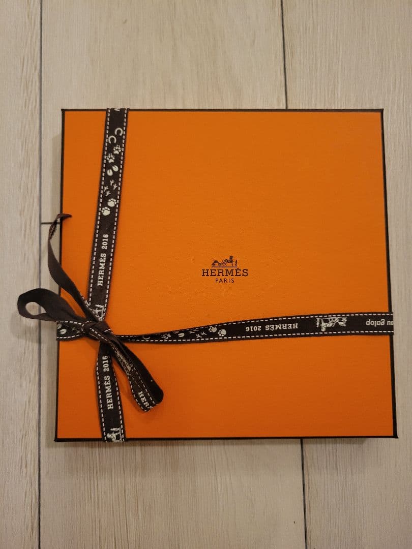 HERMES エルメススカーフ シルク スペシャルエディション 限定品