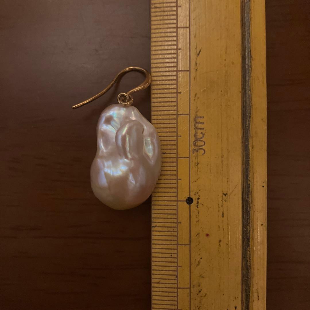 LARICA ピンク真珠バロック　ピアス