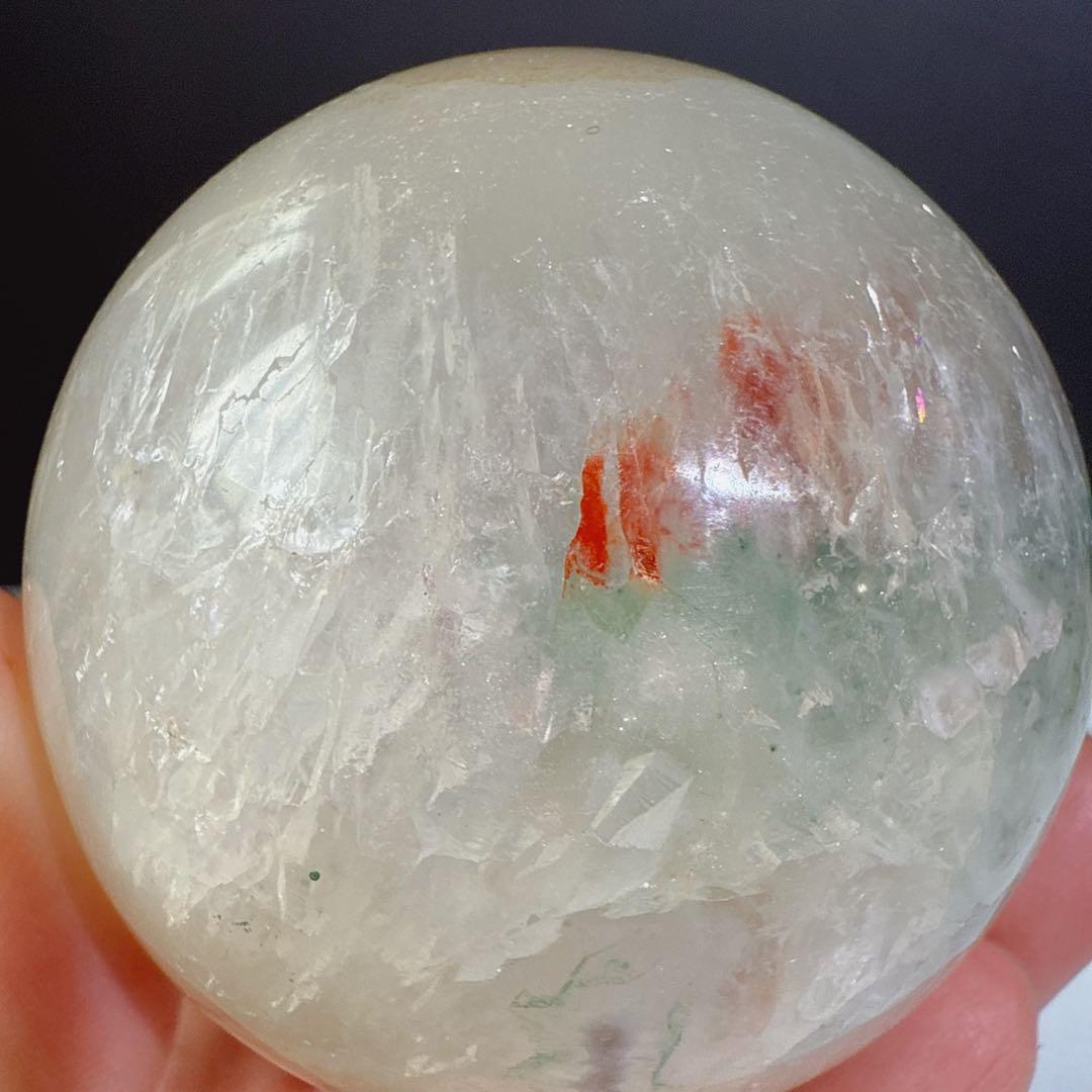 天然石水晶共生瑪瑙の笑い口　置物　スフィアNO.080703