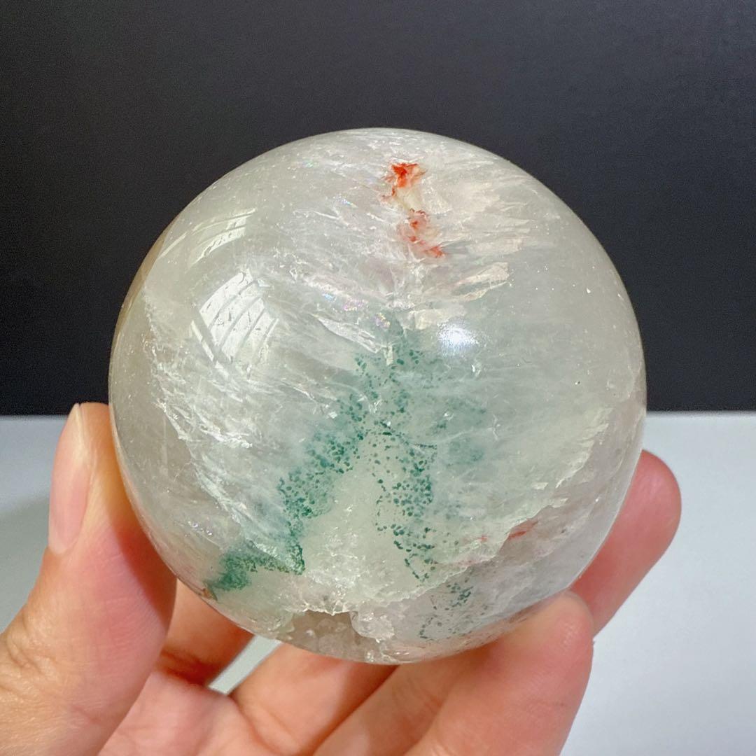 天然石水晶共生瑪瑙の笑い口　置物　スフィアNO.080703