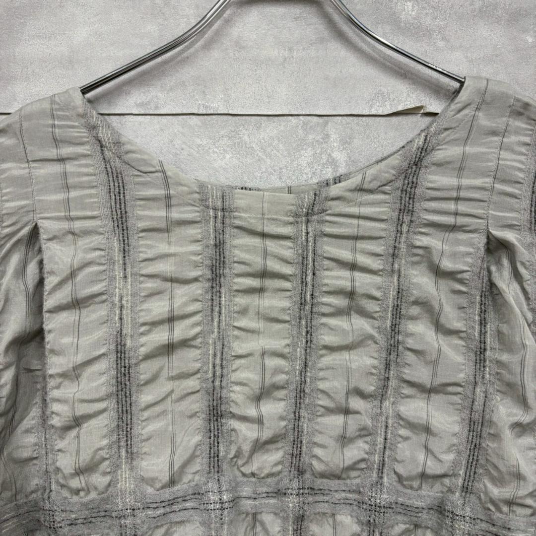 Haat ISSEY MIYAKE 半袖　デザイン ブラウス N1050