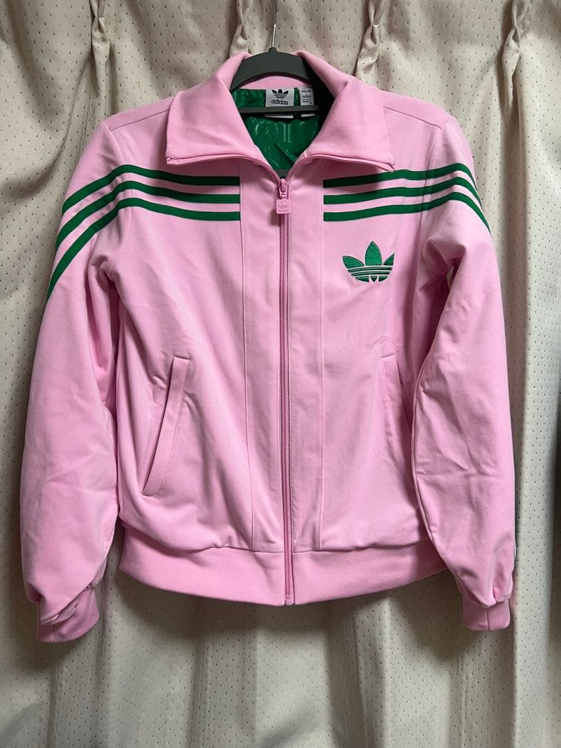 adidas トラックジャケット ピンク