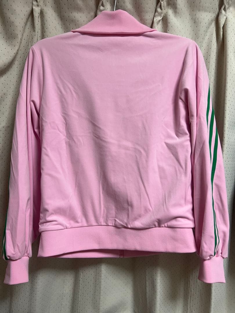 adidas トラックジャケット ピンク