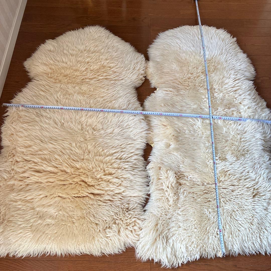 クリーム色 シープスキンラグ 約120cm x 80cm 2枚